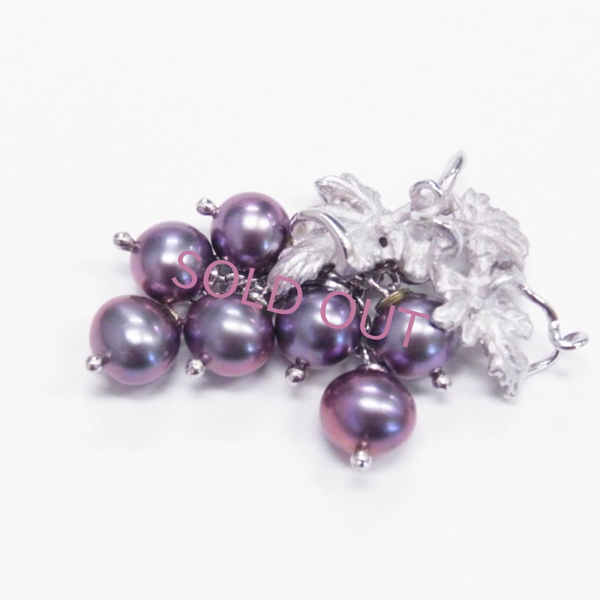 ブドウモチーフ パールペンダント 70cm