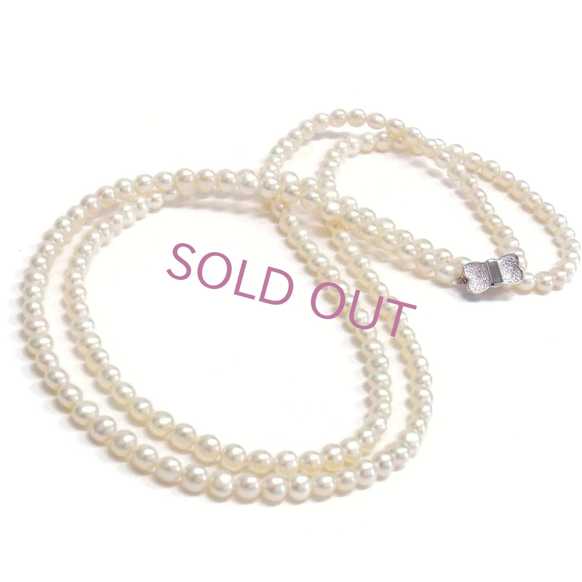 パールロングネックレス　淡水真珠　ホワイト　117ｃｍ　リボンマグネットクラスプ