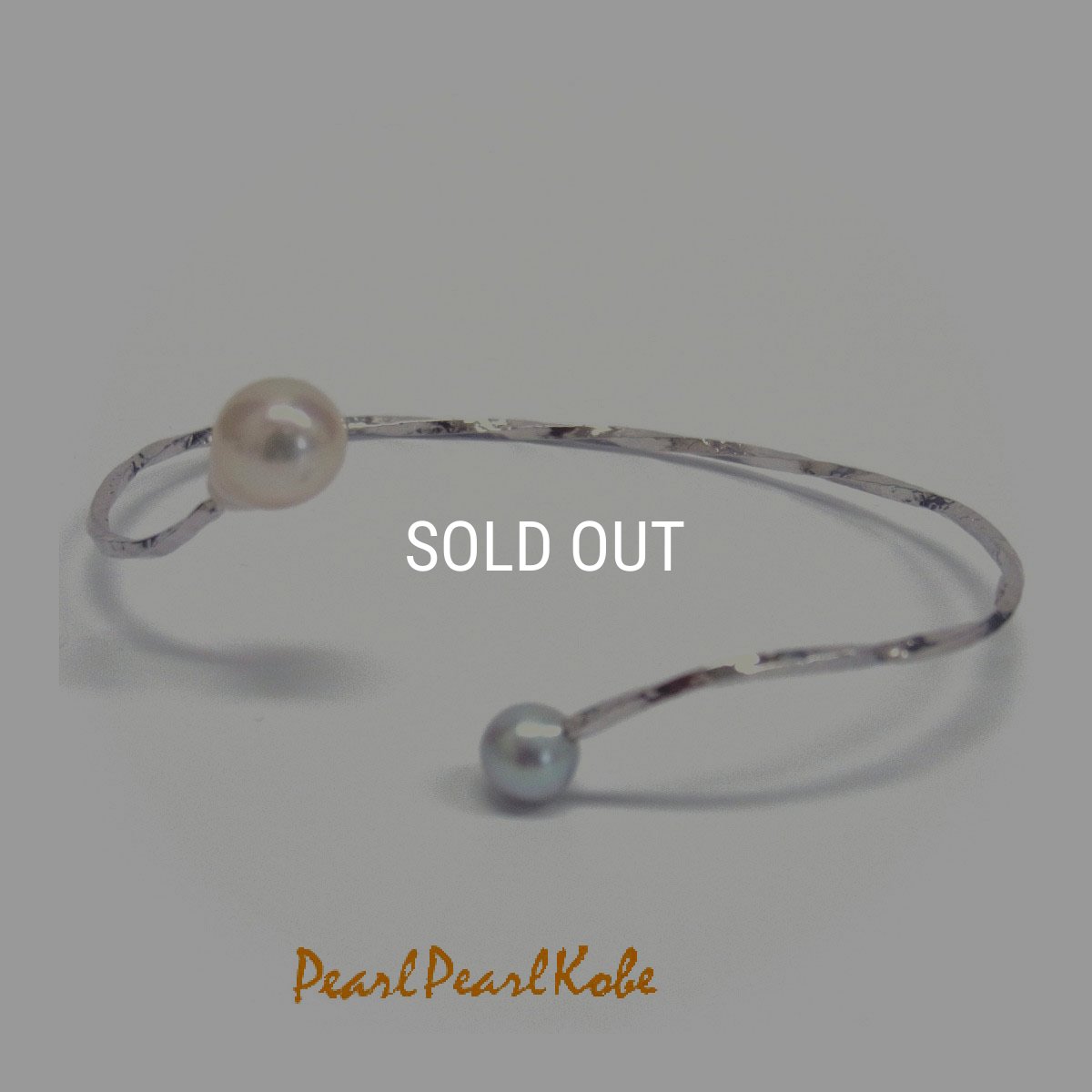 パールバングル　アコヤ真珠　バロック　ラウンド