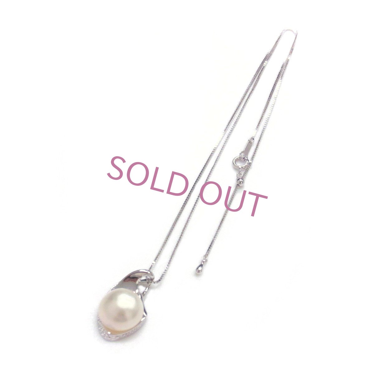 マベ真珠ネックレス　ホワイト13-15ｍｍ　