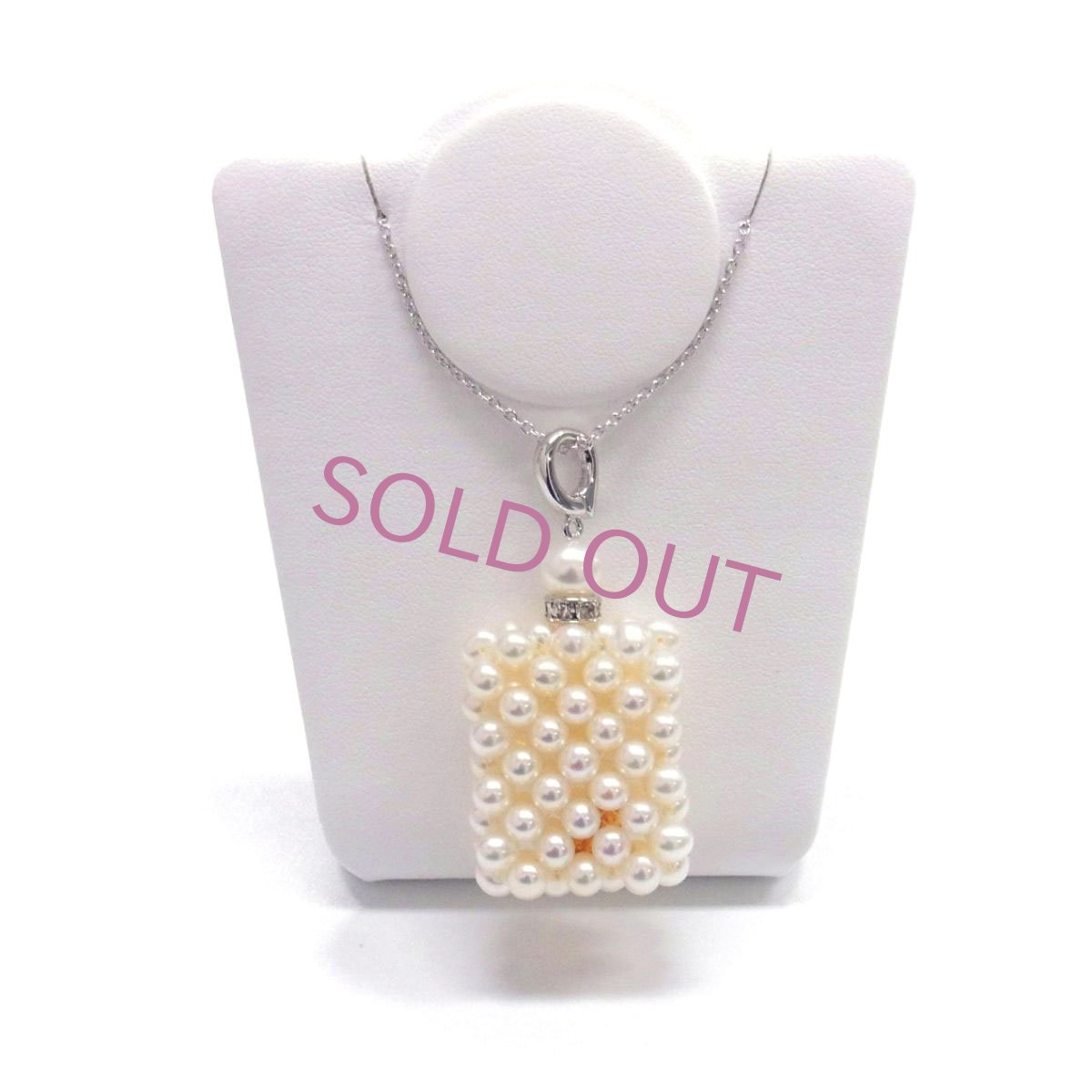 香水モチーフ　パールペンダント　淡水真珠