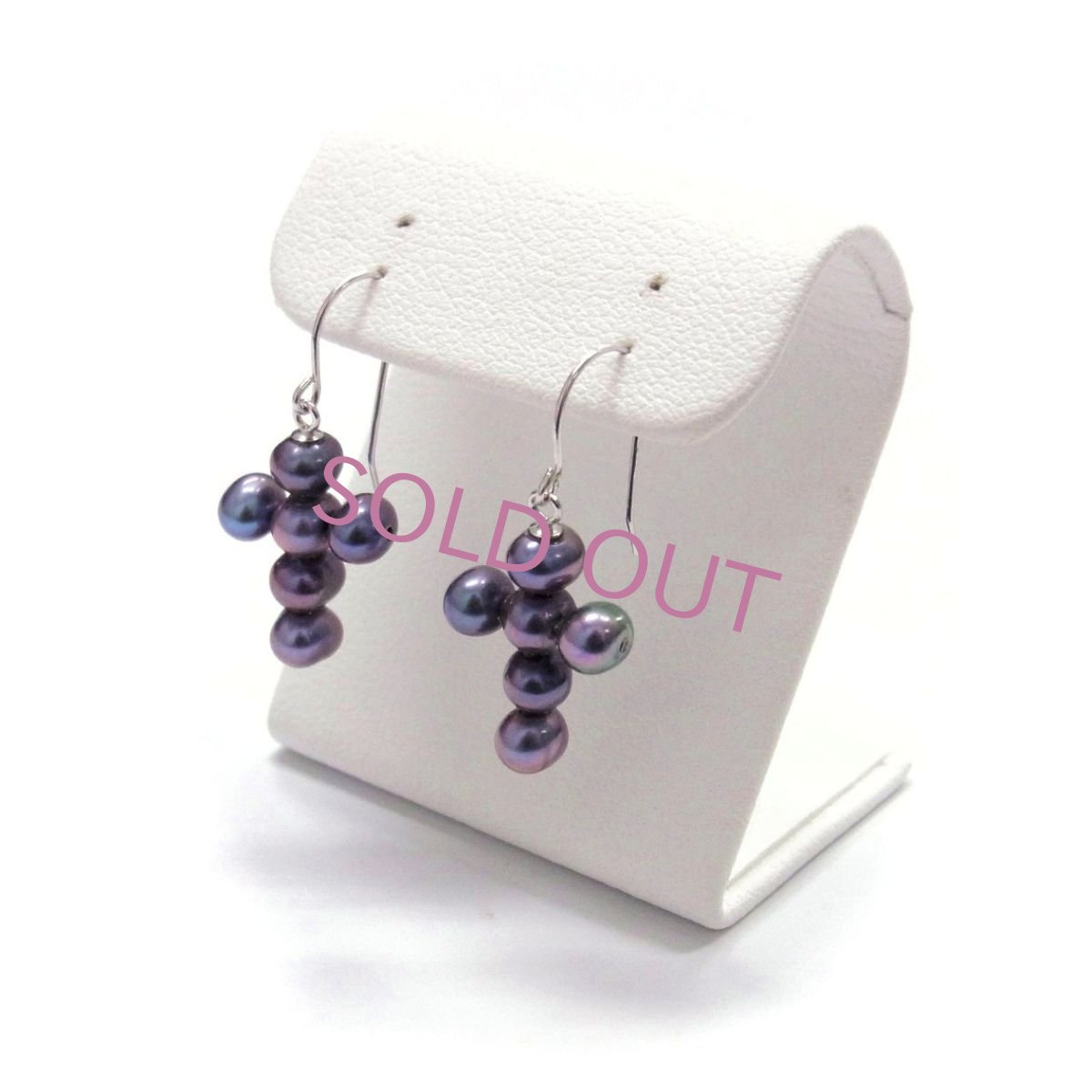 淡水真珠　パールクロスピアス　ブラック