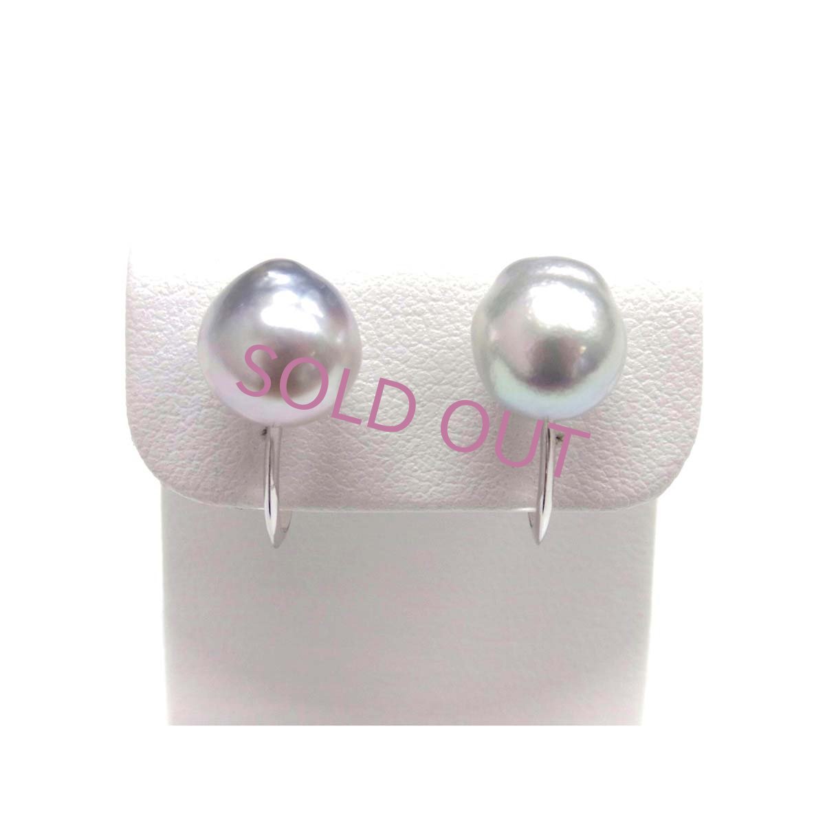 あこや真珠ナチュラルカラー　バロック　イヤリング　ピアス　無調色