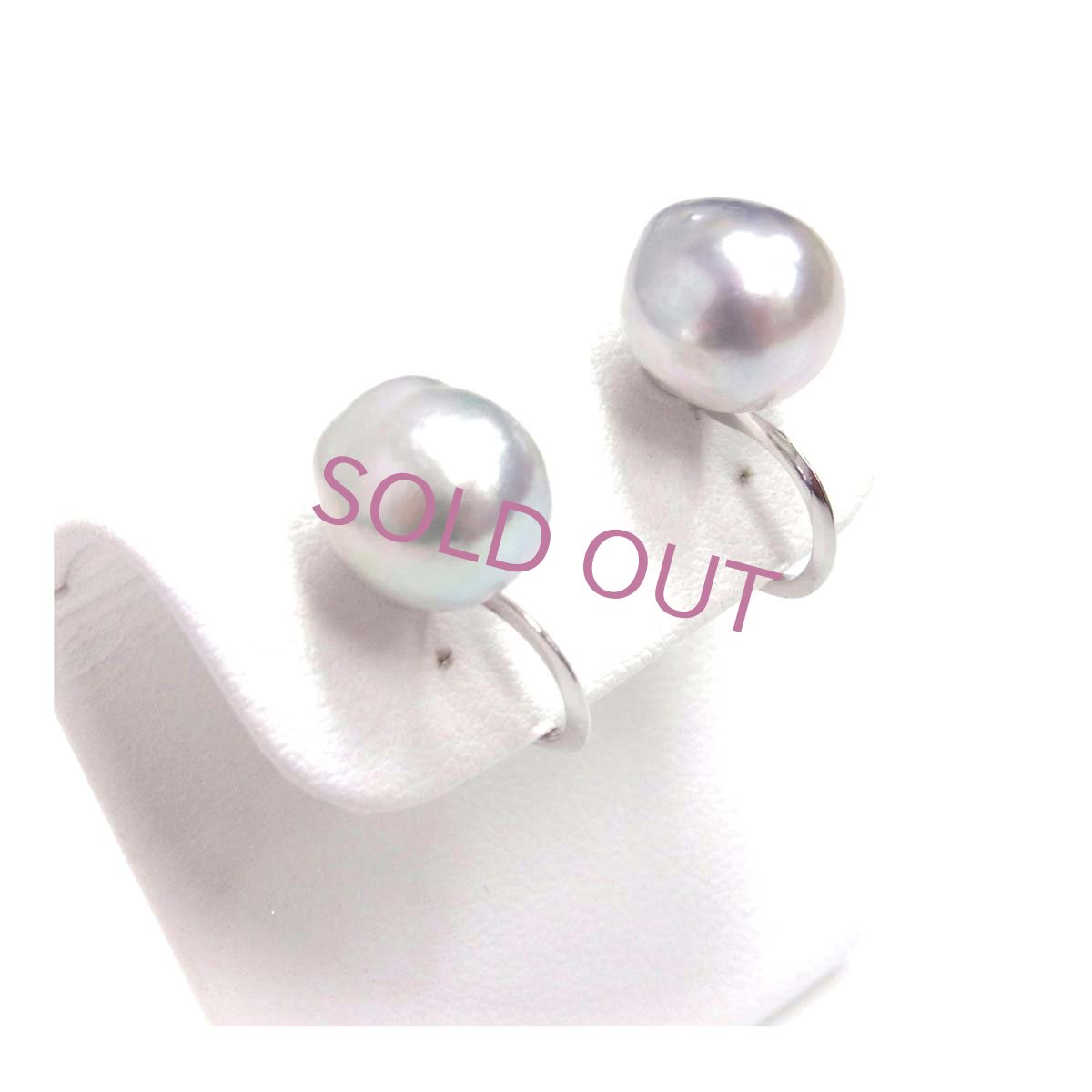 あこや真珠ナチュラルカラー　バロック　イヤリング　ピアス　無調色