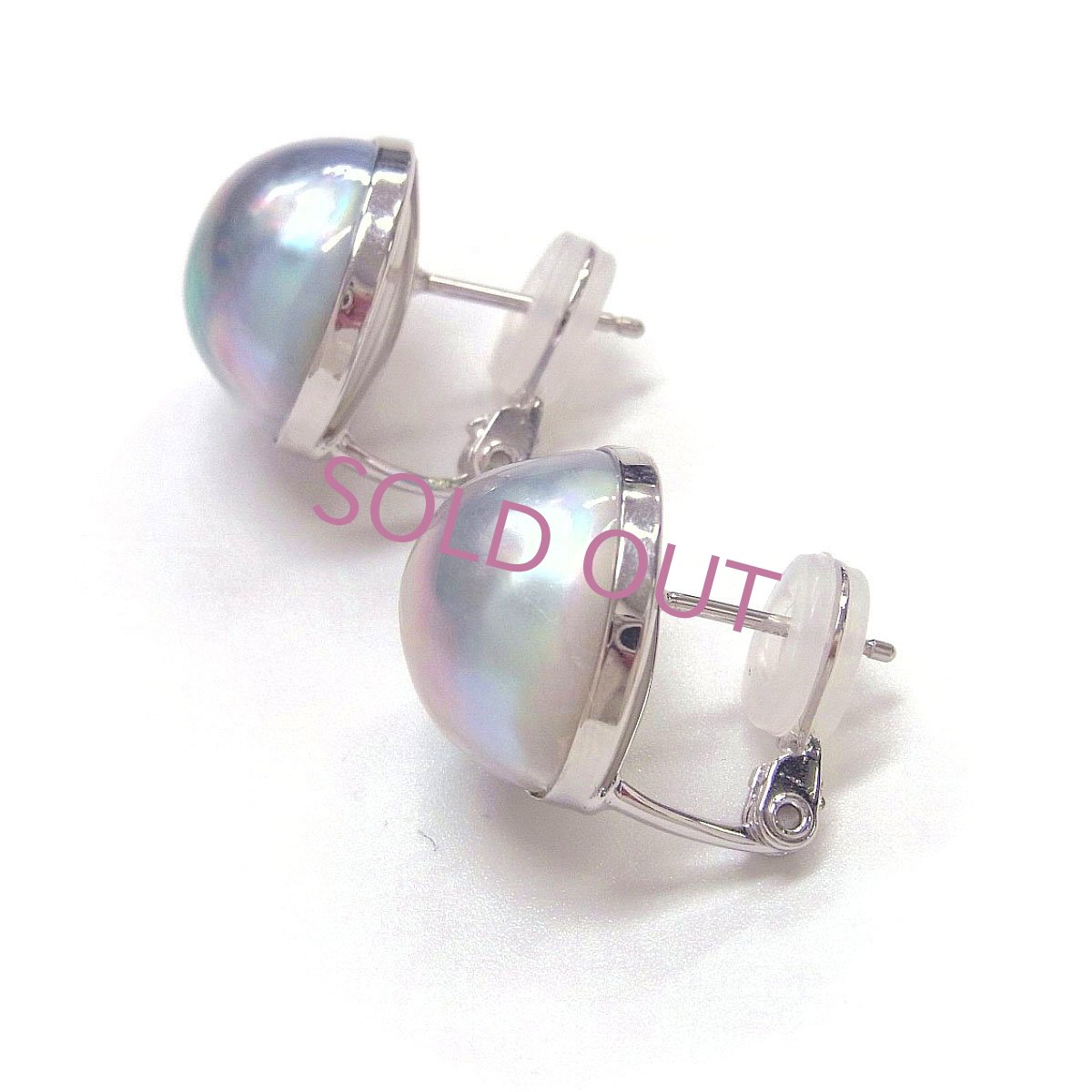 マベ真珠　パールピアス　15.5ｍｍ　グレー