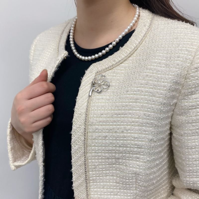 四つ葉のクローバーパールパールブローチ 本真珠 あこや真珠 シルバー
