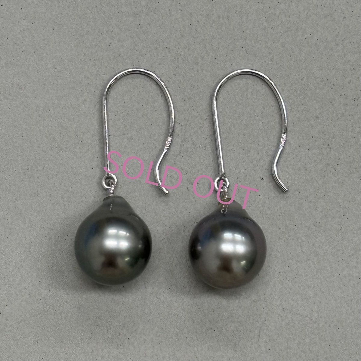 画像2: 黒蝶真珠 フックパールピアス  8.75-9ｍｍ ドロップ型 ブラック K14WG (2)