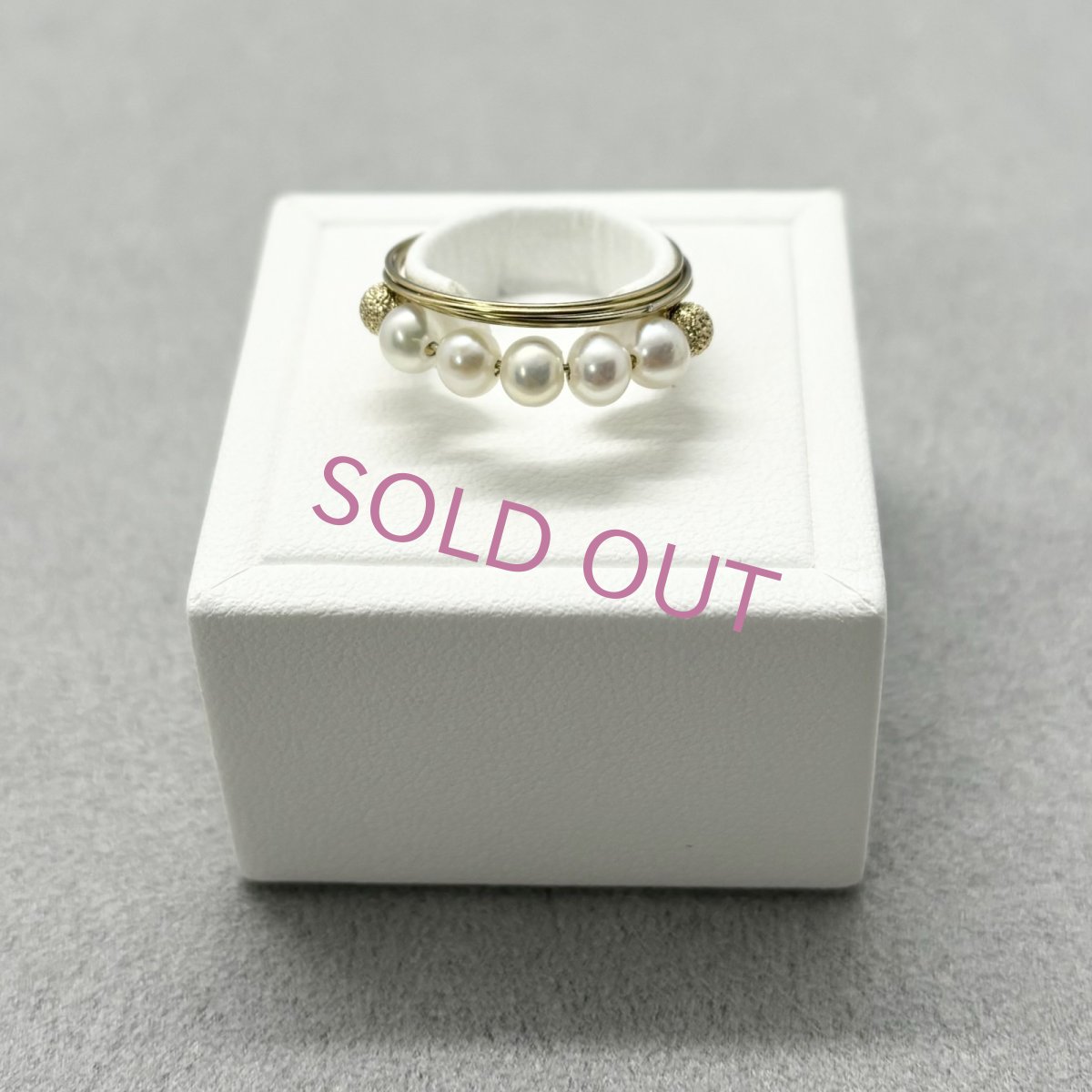 淡水真珠 パールリング 4-4.5mm ホワイト オフラウンド ブラス製 13-14号