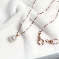 アコヤ真珠 一粒パールペンダント 5-5.5mm ベビーパール ホワイト ラウンド K10PG アズキチェーン 45cm スライド式アジャスター 