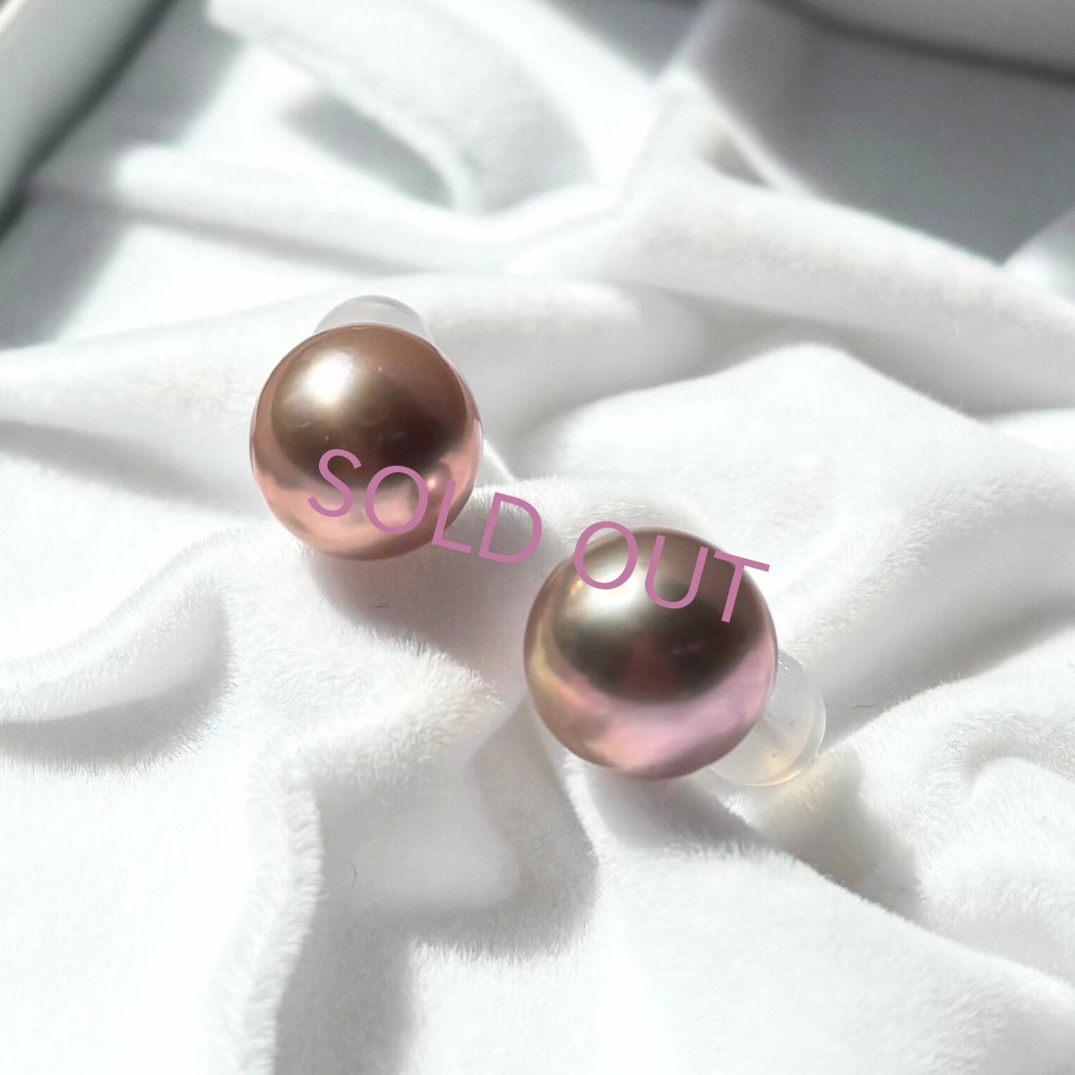 淡水真珠 パールピアス 10-11mm ピンクパープル オフラウンド K14WG