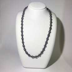画像3: アコヤ黒真珠 ブラックパールネックレス(グリーン系,紫系)  4.5-7ｍｍ セミラウンド〜バロック 約52cm シルバー製 GIA宝石鑑定士保証書付き (3)