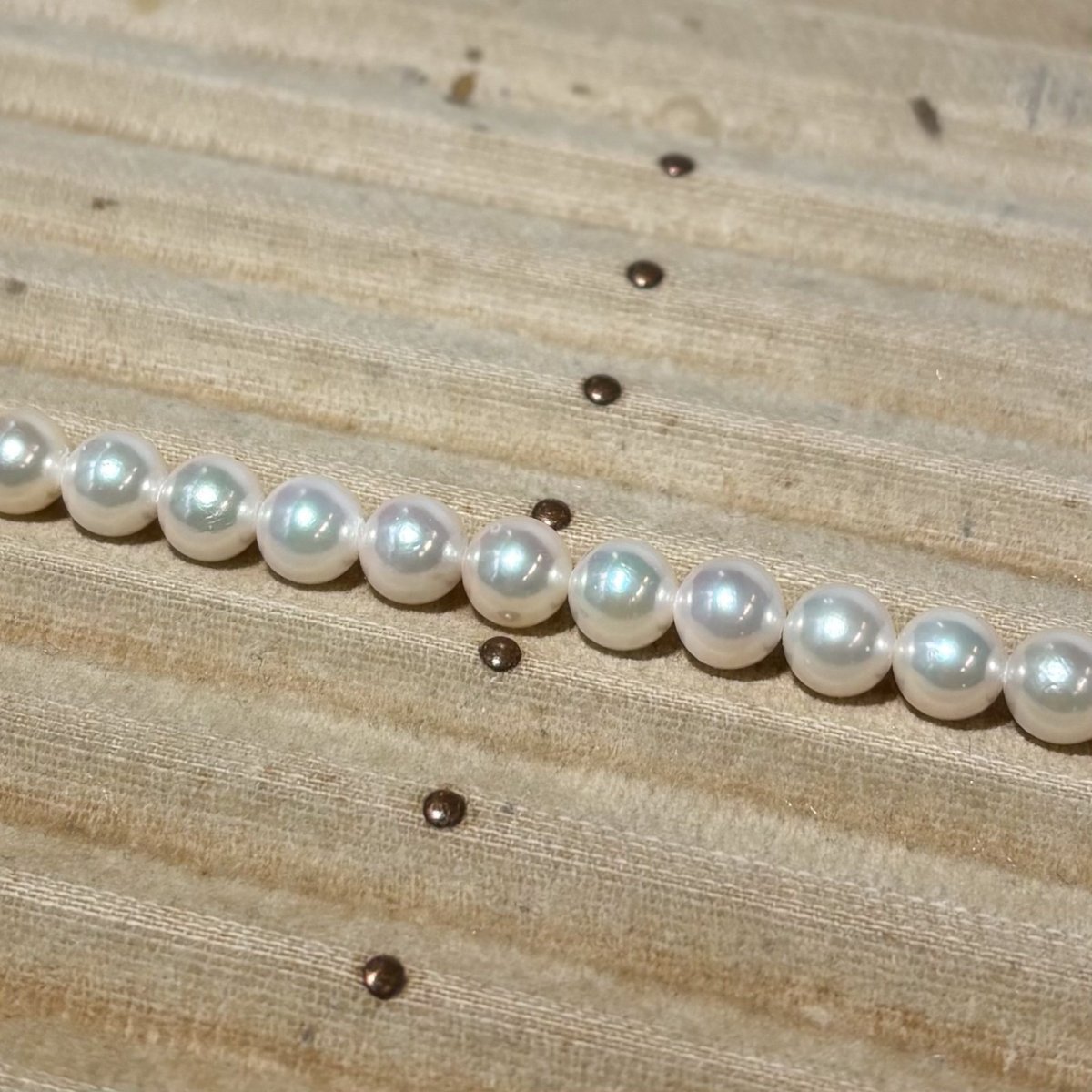 画像5: アコヤ真珠 パールネックレス 6-6.5mm ホワイト ラウンド 約42.5cm GIA宝石鑑定士保証書 パールクロスつき 1点物 (5)