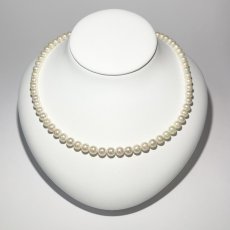 画像3: アコヤ真珠 パールネックレス ホワイト 6-6.5mm ラウンド 約42cｍ GIA宝石鑑定士保証書付き (3)