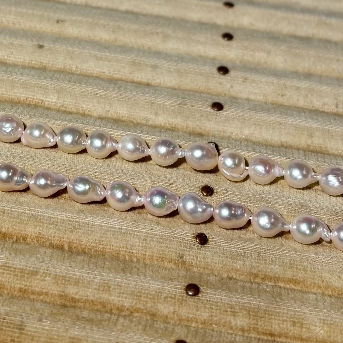 画像5: アコヤ真珠 バロックパールネックレス 5-5.5mm ホワイト 約42cm GIA宝石鑑定士保証書付き (5)