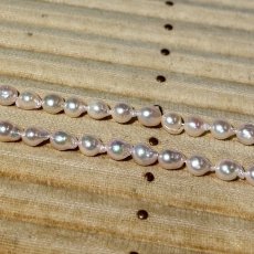 画像5: アコヤ真珠 バロックパールネックレス 5-5.5mm ホワイト 約42cm GIA宝石鑑定士保証書付き (5)