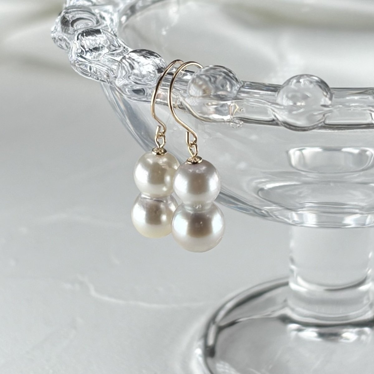 画像2: アコヤ真珠 ツインパールピアス イヤリング 6-7mm ナチュラルグレー 無調色 K18YG K14WG SV925ゴールド加工 明治神宮奉献品 (2)