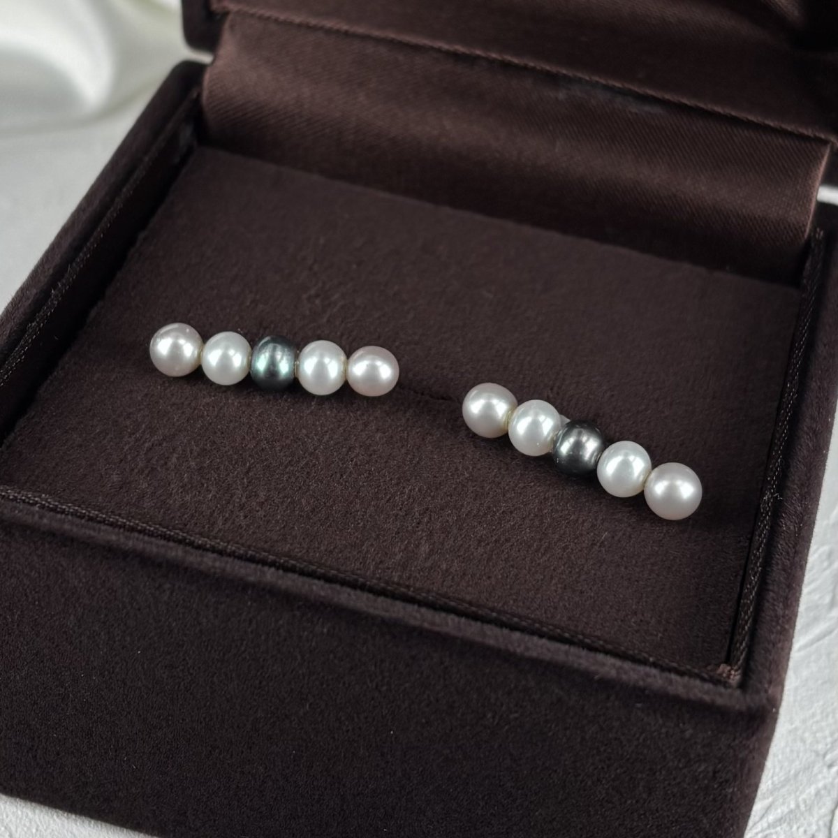 淡水真珠 5連パールピアス ベビーパール 4-5ｍｍ オフラウンド グレー ホワイト ブラック K14WG　