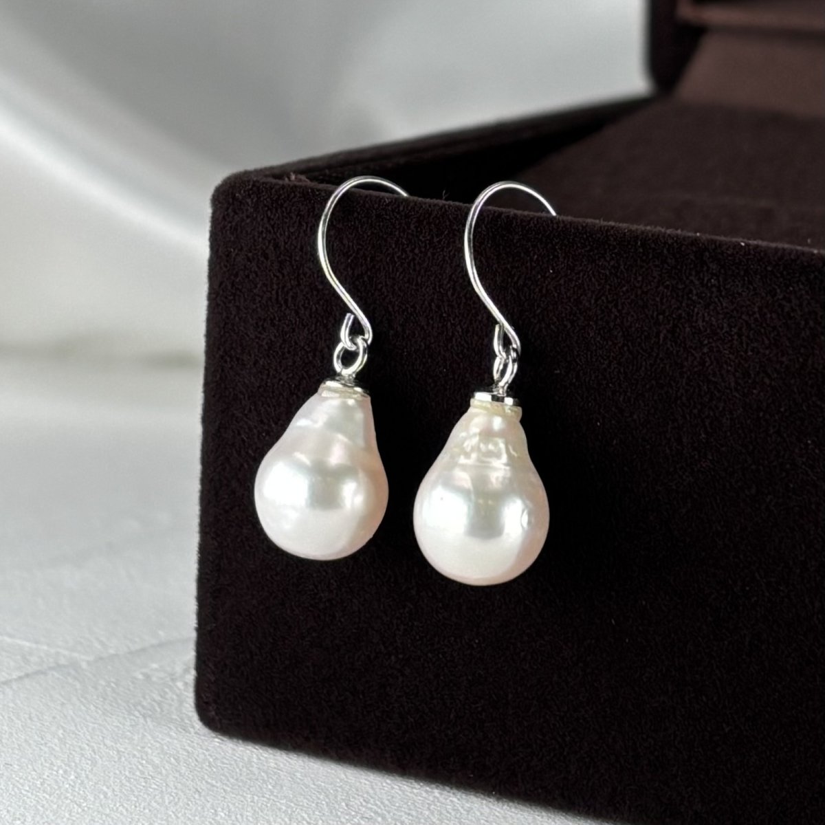 画像3: アコヤ真珠 ドロップ型 パールピアス 7.5-8mm バロック K14WG   (3)