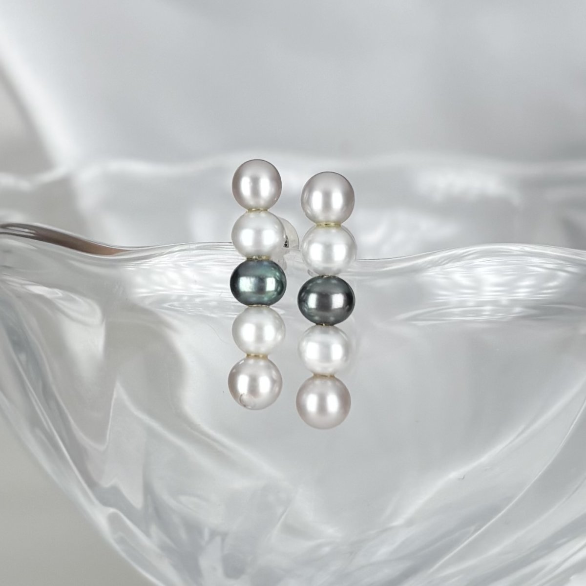 淡水真珠 5連パールピアス ベビーパール 4-5ｍｍ オフラウンド グレー ホワイト ブラック K14WG　