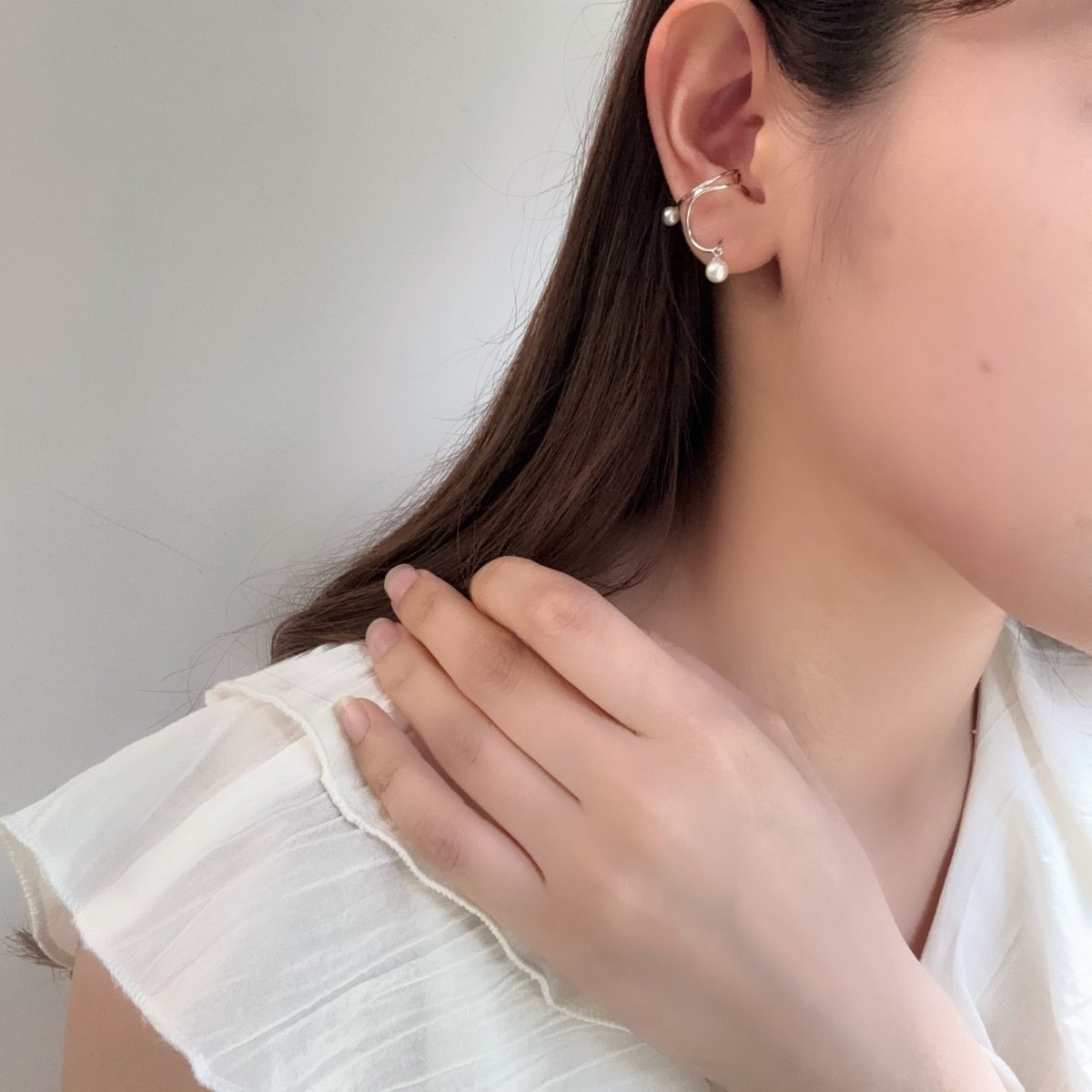 画像6: アコヤ真珠 パールイヤーカフ 4-4.5mm 5-5.5mm ホワイト ラウンド シルバー製 SV925  片耳 ユニセックス  (6)