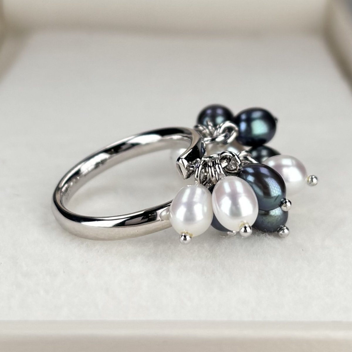 画像3: 淡水真珠 パールリング 4.5-5.5ｍｍ ホワイト ブラック オーバルシェイプ フリーサイズ  SV925製　 (3)