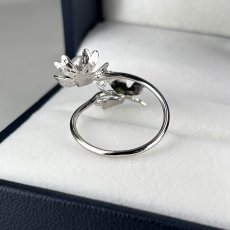 アコヤ真珠 パールリング 4-4.5mm ホワイト ラウンド SV製 12号(サイズ変更可能) 蝶・花モチーフ