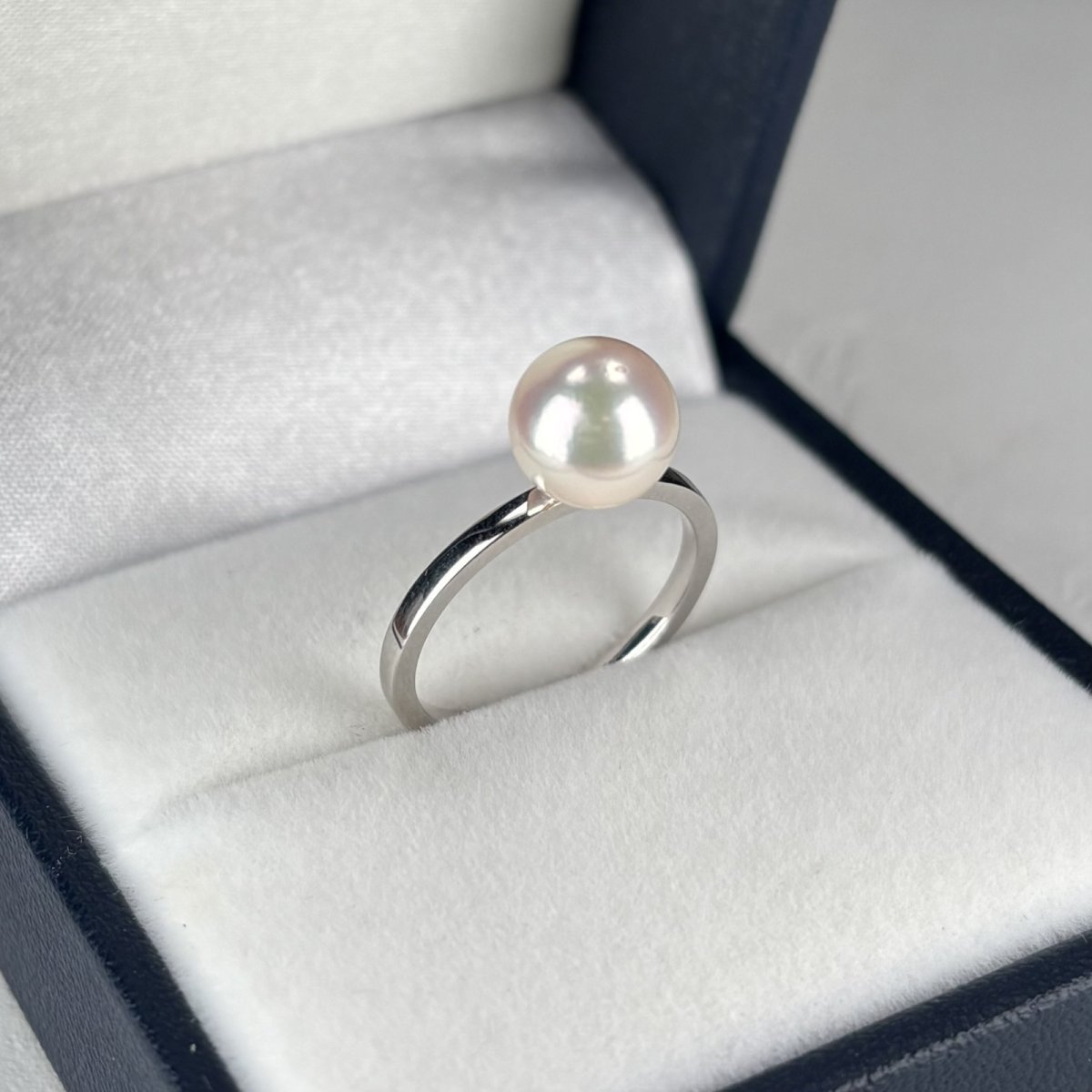 画像4: アコヤ真珠 パールリング 8-8.5mm ホワイト ラウンド K18WG 12号 GIA宝石鑑定士保証書付き　 (4)