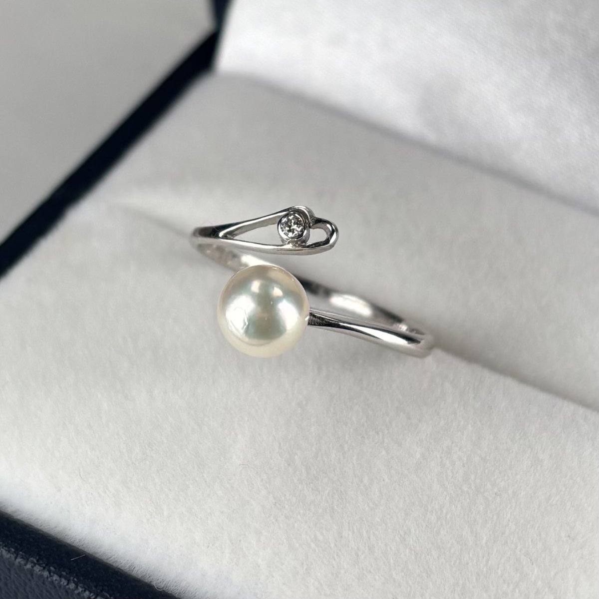 アコヤ真珠 フォークリング 5.5-6mm ホワイト ラウンド K18WG ダイヤ 約10号(9号〜11号)