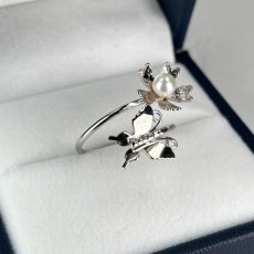 アコヤ真珠 パールリング 4-4.5mm ホワイト ラウンド SV製 12号(サイズ変更可能) 蝶・花モチーフ