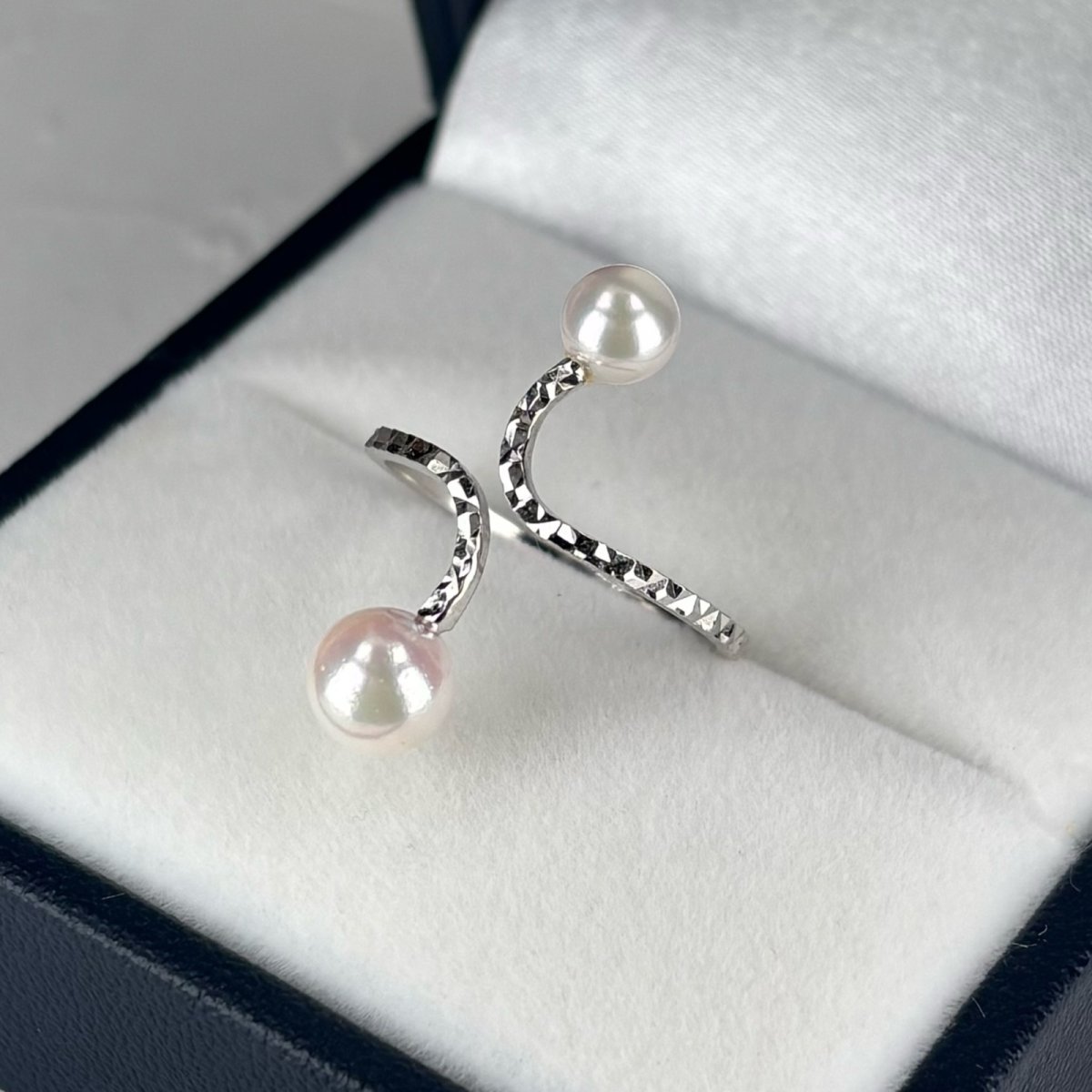 アコヤ真珠 フォークリング  6-6.5mm 5-5.5mm ホワイト系 ラウンド SV925製 8号アコヤ真珠 フォークリング  6-6.5mm 5-5.5mm ホワイト系 ラウンド SV925製 8号