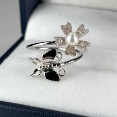 アコヤ真珠 パールリング 4-4.5mm ホワイト ラウンド SV製 12号(サイズ変更可能) 蝶・花モチーフ