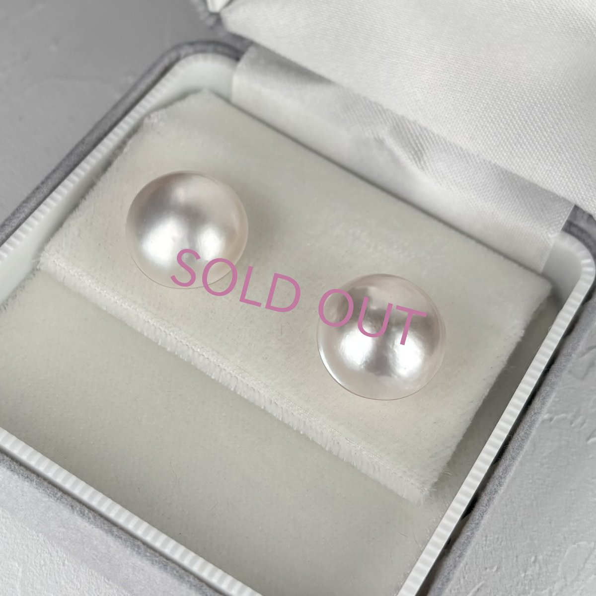 マベ真珠 パールピアス イヤリング ホワイト 15-16ｍｍ 半円 K14WG 直結