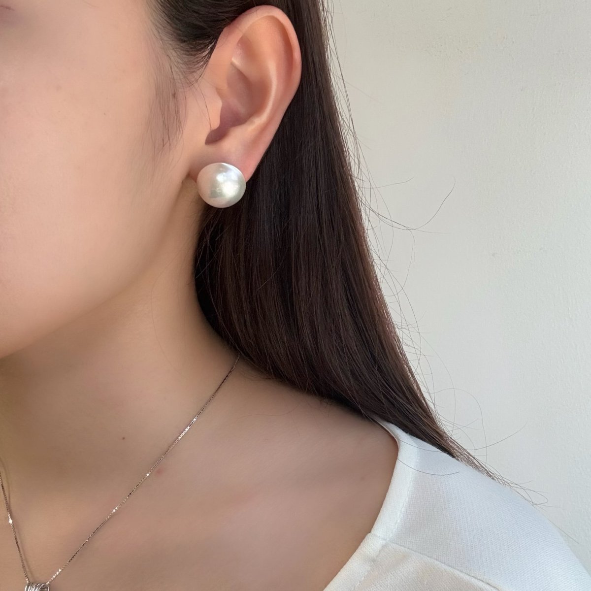 ≪訳あり特価≫≪1点もの≫マベ真珠 パールイヤリング ホワイト 17ｍｍ 半円 シルバー製 直結
