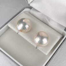 ≪訳あり特価≫≪1点もの≫マベ真珠 パールイヤリング ホワイト 17ｍｍ 半円 シルバー製 直結