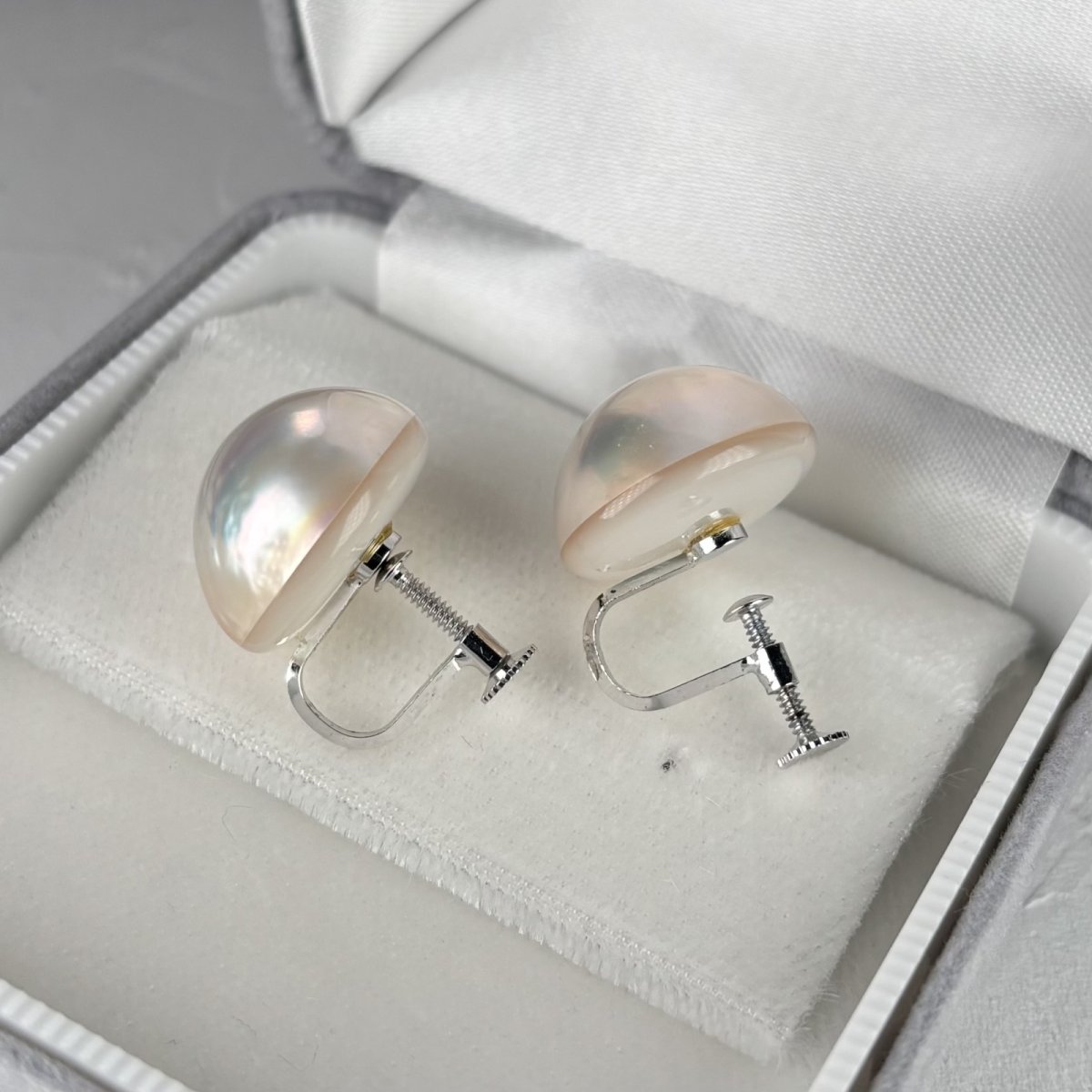 ≪訳あり特価≫≪1点もの≫マベ真珠 パールイヤリング ホワイト 17ｍｍ 半円 シルバー製 直結