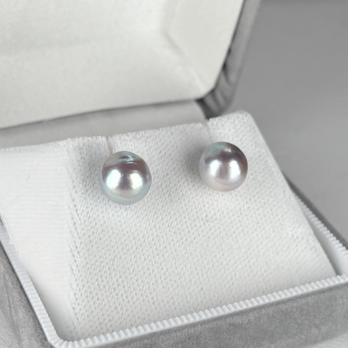 アコヤ真珠 パールピアス 8-8.5ｍｍ セミバロック ナチュラルグレー 無調色 K14WG 