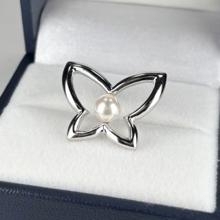 極美品 アコヤ真珠 ピンブローチ 胡蝶蘭 極上 銀細工 SILVER 925 極美品 アコヤ真珠 ピンブローチ 胡蝶蘭 極上 銀細工 SILVER 925