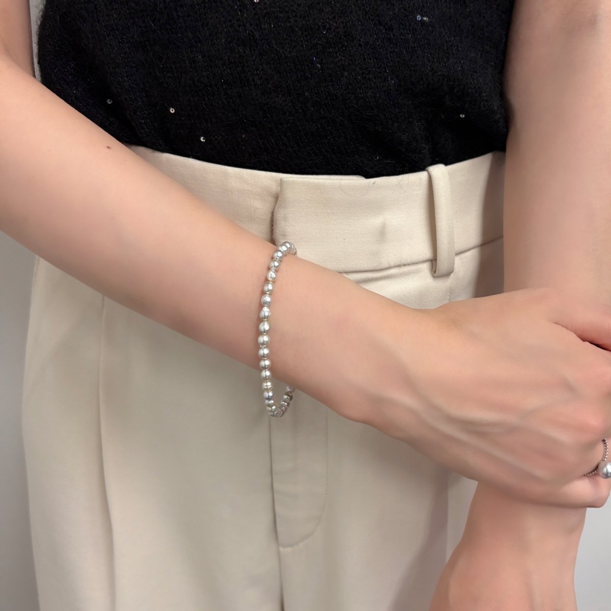 アコヤ真珠 パールブレスレット バロック 4.5-5mm ナチュラルグレー 無調色 シルバー製 インフィニティクラスプ 約18cm＋3cm