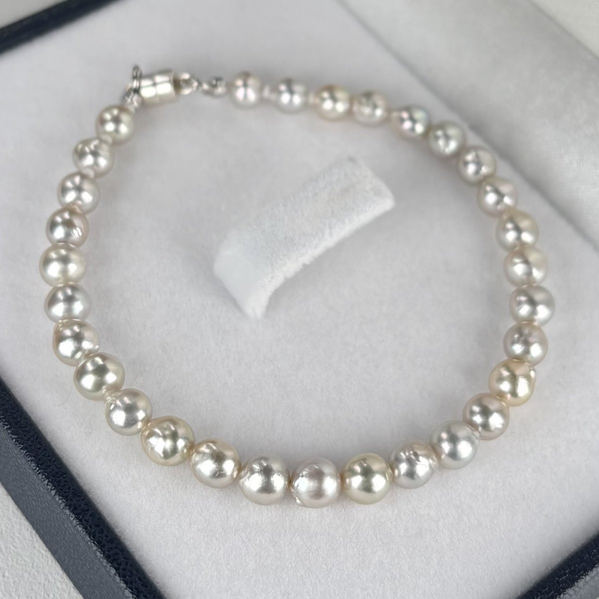 画像2: アコヤ真珠 パールブレスレット バロック 5-5.5ｍｍ ナチュラルグレー 無調色 シルバーマグネットクラスプ 約18cm (2)