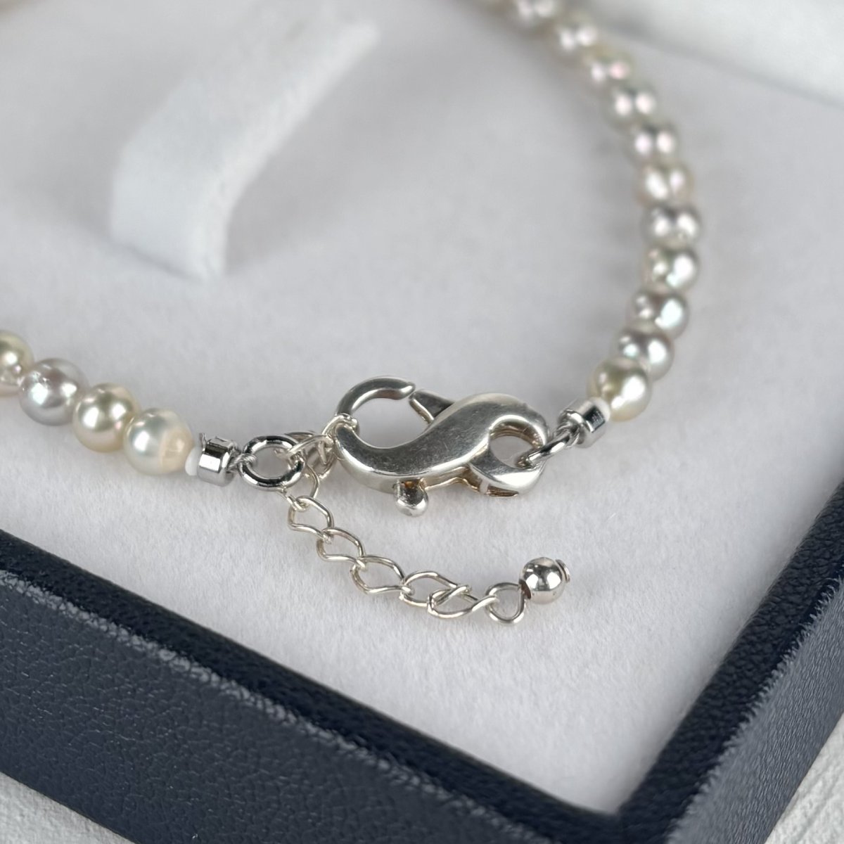 アコヤ真珠 パールブレスレット バロック 4-4.5ｍｍ ナチュラルグレー 無調色 シルバー製 インフィニティクラスプ 約18cm＋3cm