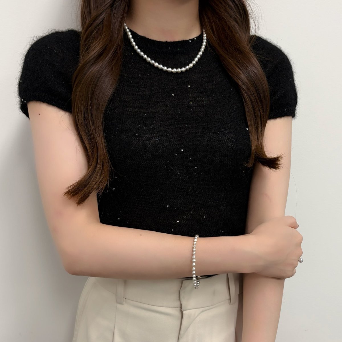 画像6: ≪1点物≫アコヤ真珠 ベビーパールブレスレット バロック 4-4.5ｍｍ ナチュラルグレー 無調色 シルバー製 インフィニティクラスプ 約18cm＋3cm (6)