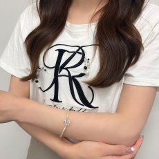 画像5:  淡水真珠　ベビーパールブレスレット　ネコモチーフ　2.5-3ｍｍ　オフラウンド　オレンジ　ネコと魚の骨 (5)