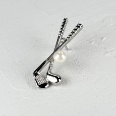 画像2: アコヤ本真珠 ピンブローチ ゴルフクラブモチーフ 4.5-5mm ホワイト ラウンド ブラス  (2)