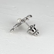 画像3: アコヤ本真珠 パールピンブローチ 自転車モチーフ 4-4.5mm ホワイト ラウンド  (3)