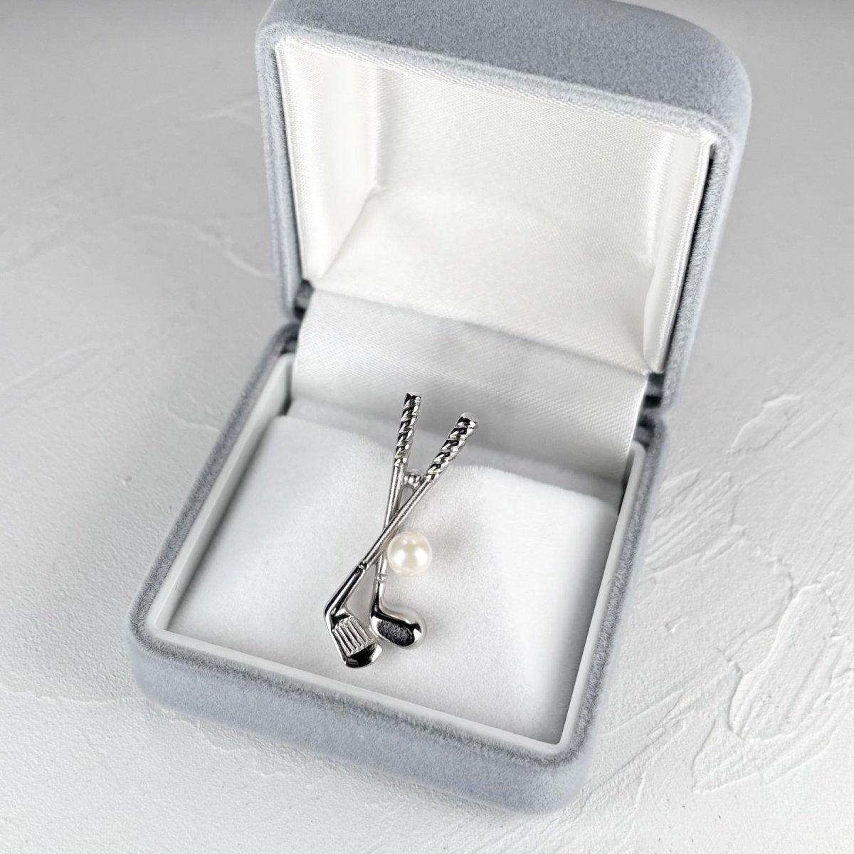 画像4: アコヤ本真珠 ピンブローチ ゴルフクラブモチーフ 4.5-5mm ホワイト ラウンド ブラス  (4)