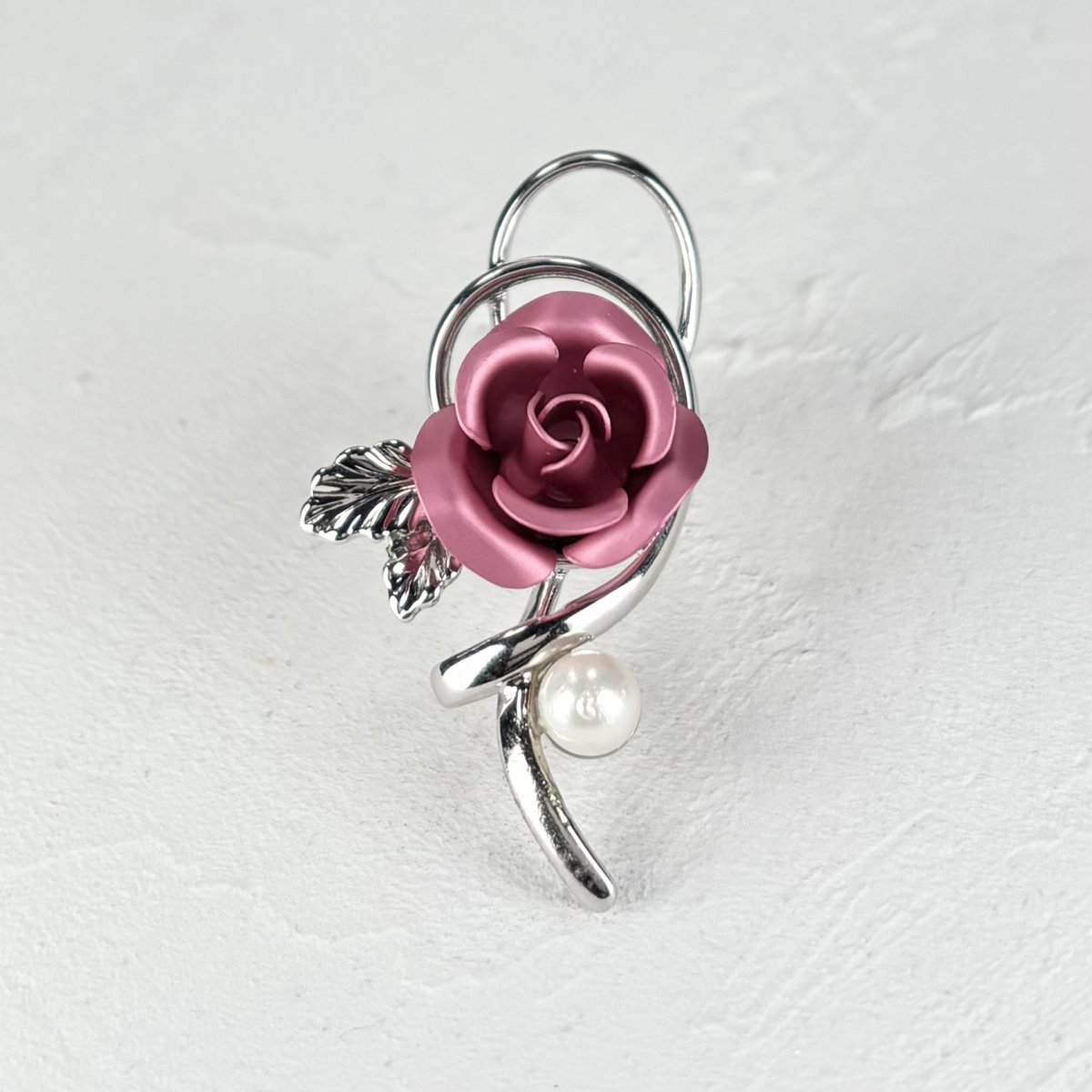画像4: アコヤ本真珠 ピンブローチ 4-4.5mm ホワイト ラウンド 薔薇 モチーフ ベビーパール 赤 ピンク (4)