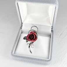 画像7: アコヤ本真珠 ピンブローチ 4-4.5mm ホワイト ラウンド 薔薇 モチーフ ベビーパール 赤 ピンク (7)