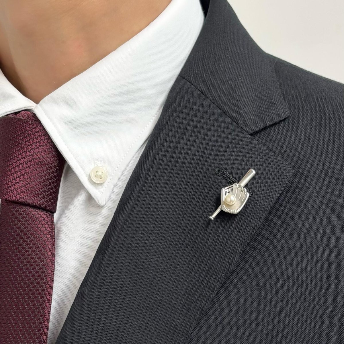 画像5: アコヤ本真珠  ピンブローチ  野球モチーフ バット グローブ 4.5-5mm ホワイト ラウンド ブラス (5)