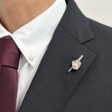 画像5: アコヤ本真珠  ピンブローチ  野球モチーフ バット グローブ 4.5-5mm ホワイト ラウンド ブラス (5)