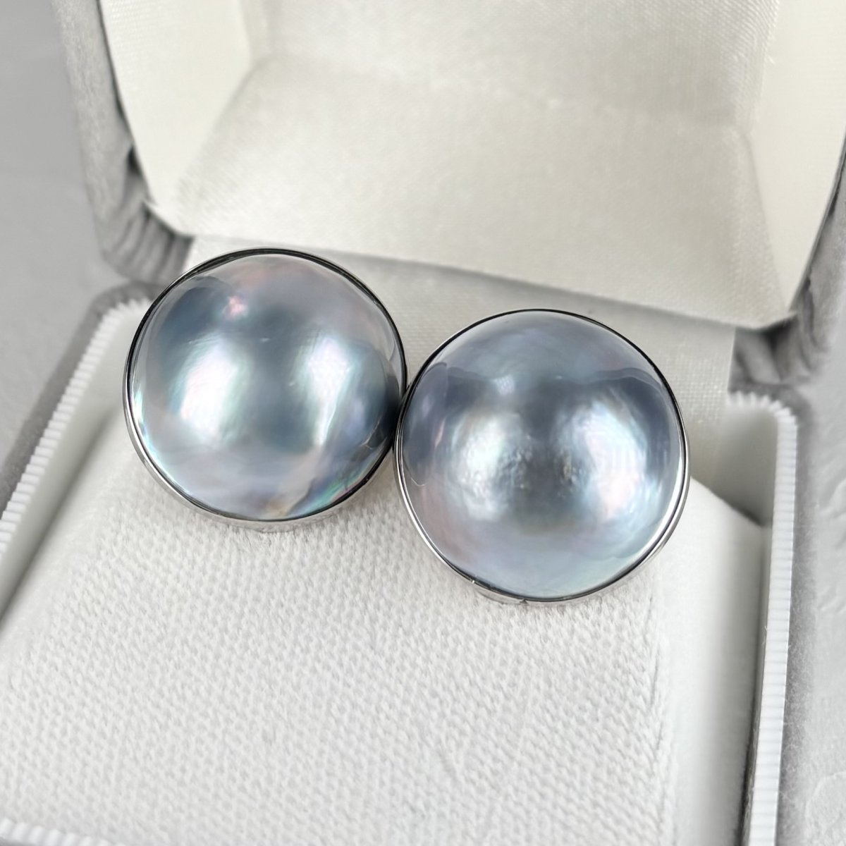 ≪再入荷≫マベ真珠 パールピアス イヤリング グレー 無調色 16-17.5ｍｍ 半円 シルバー製 SV925